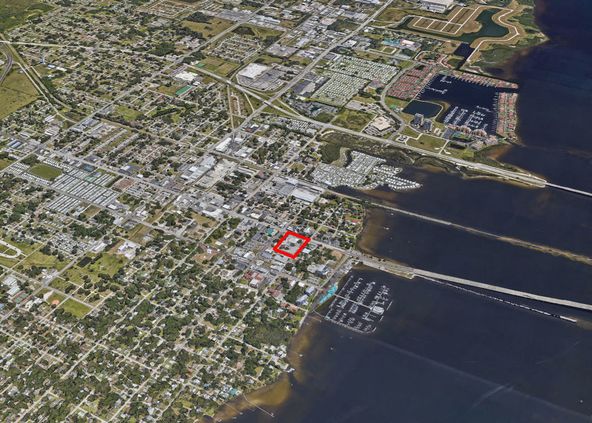 Thornton Site: 405 8th Ave W, Palmetto, FL 34221